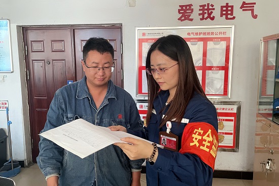 【大唐榜樣】李慧麗：用心關愛  護佑健康  - 副本.jpg